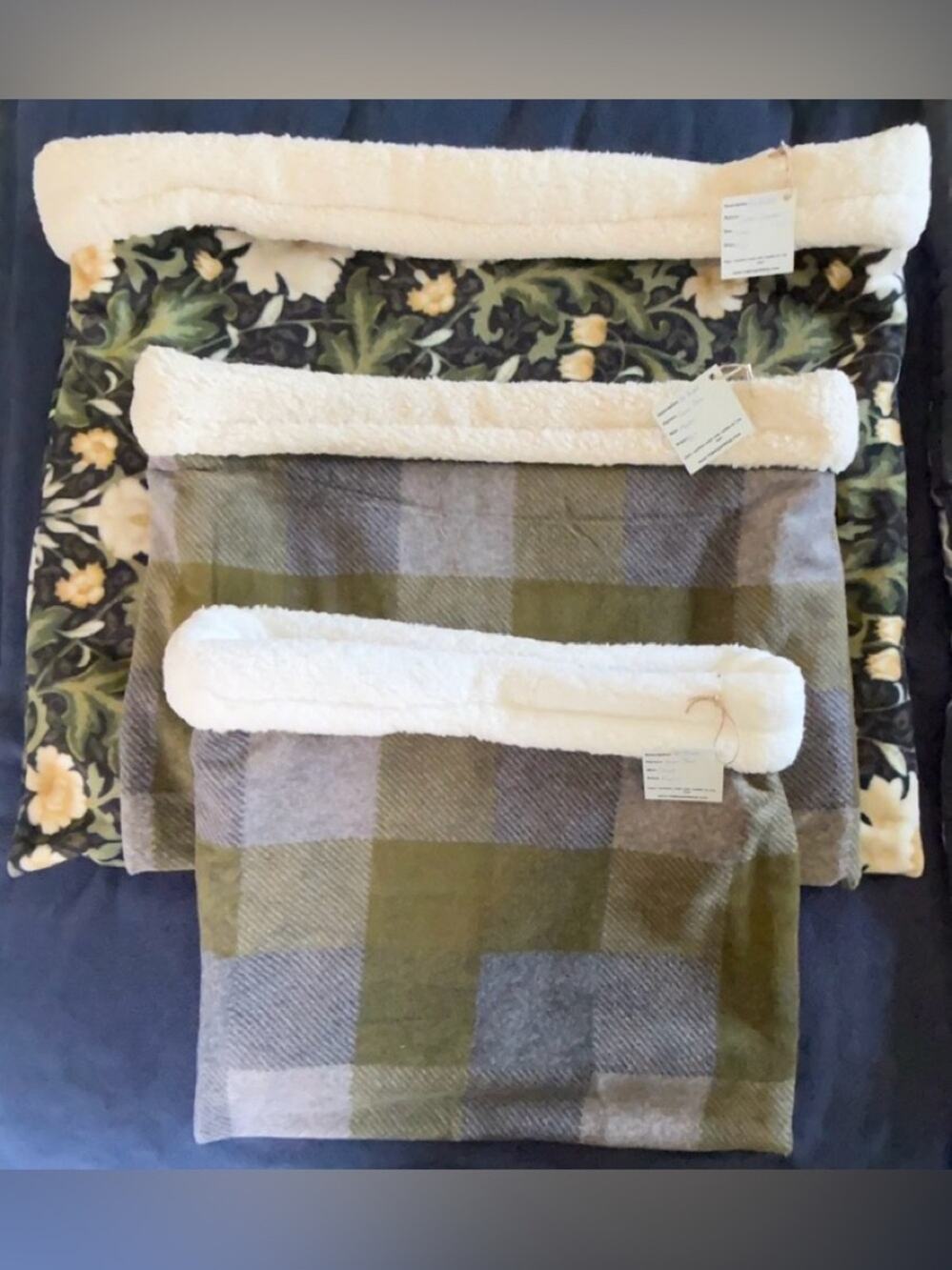 Sherpa Fleece Pet Blankets Assorted Patterns Soft Cozy Dog Cat Blankets